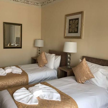 Royal Guest House Nairn Ngoại thất bức ảnh