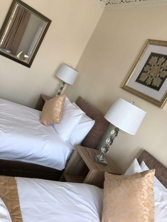 Royal Guest House Nairn Ngoại thất bức ảnh